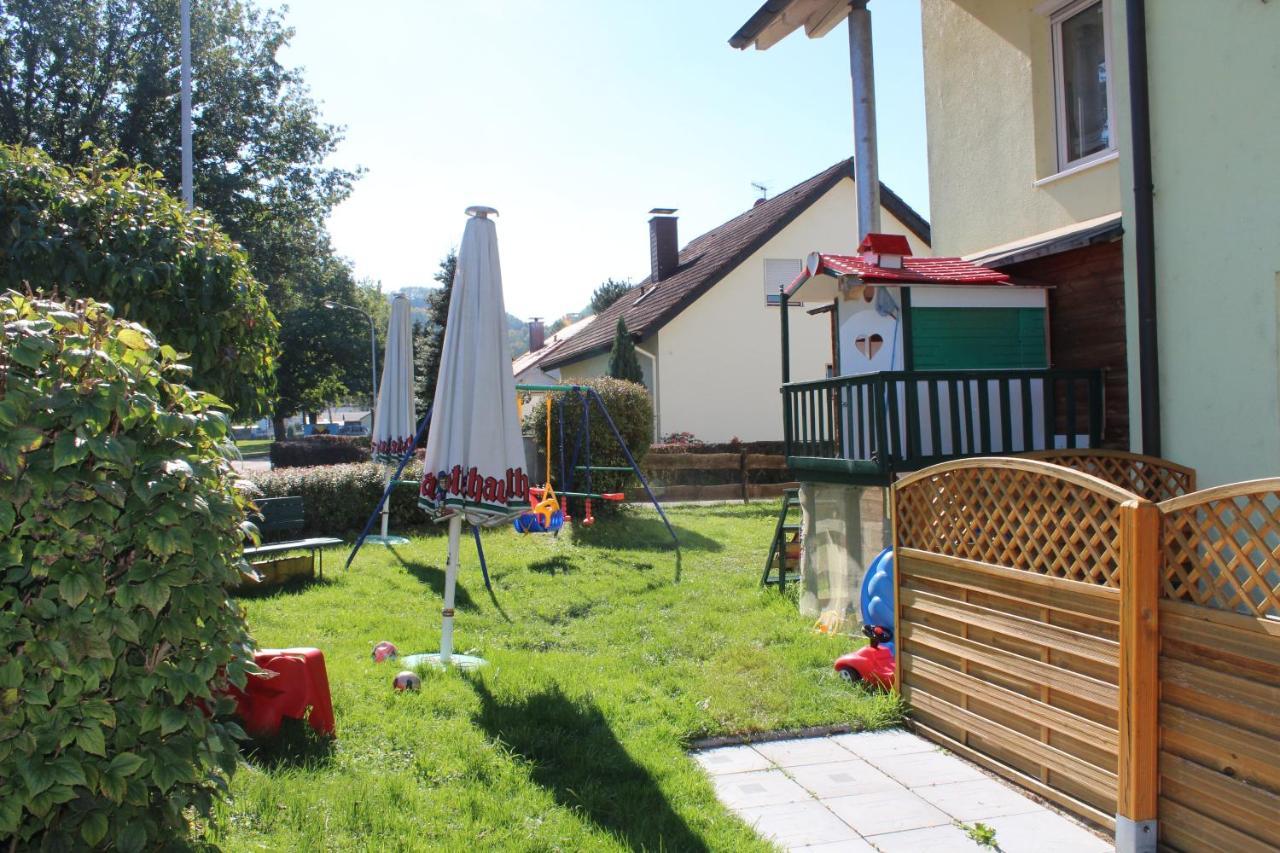 Hotel Zum Goldenen Wagen Maulburg Buitenkant foto